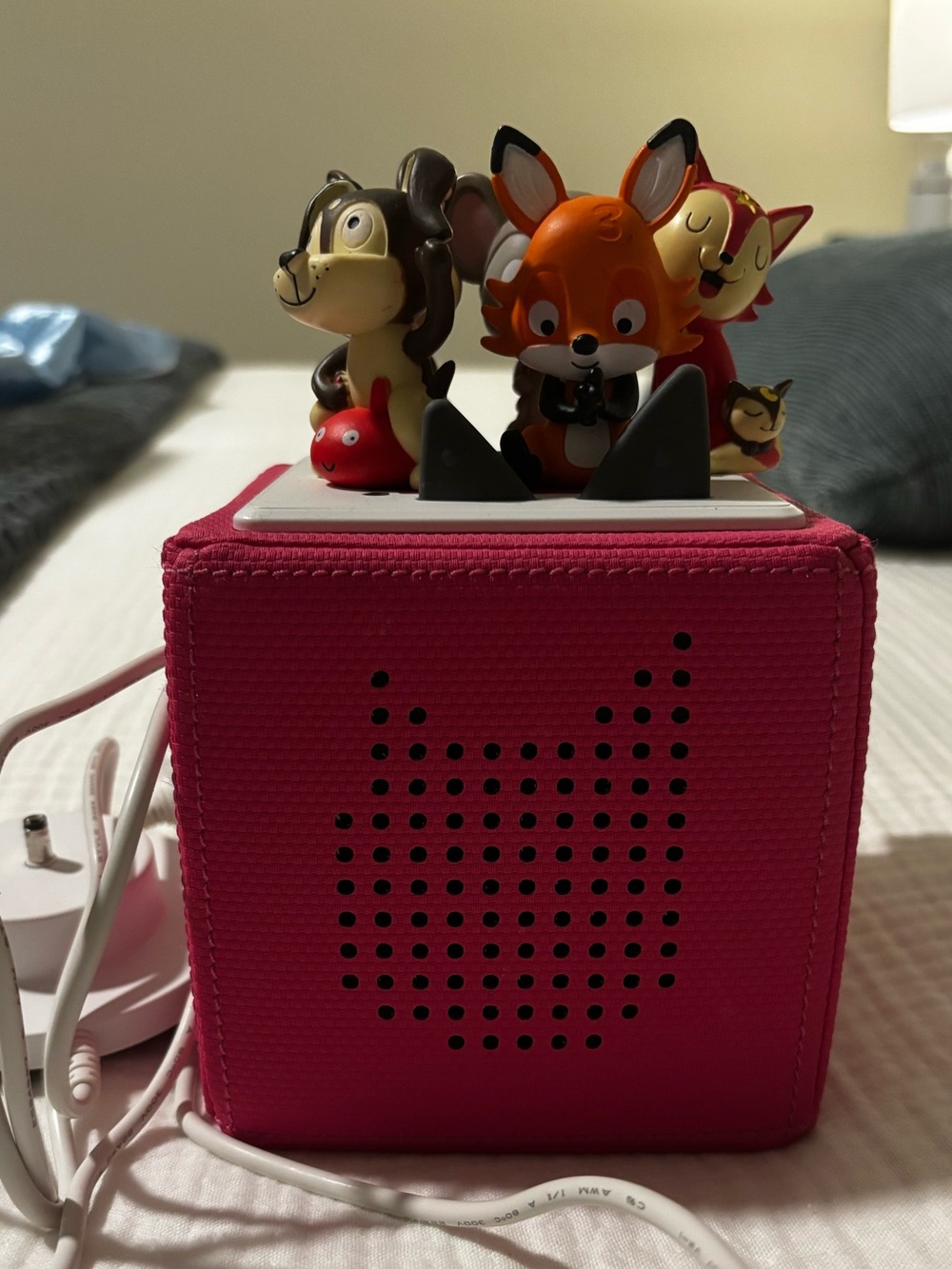 Pink Tonies Speaker w/travel bag and 10 Tonies